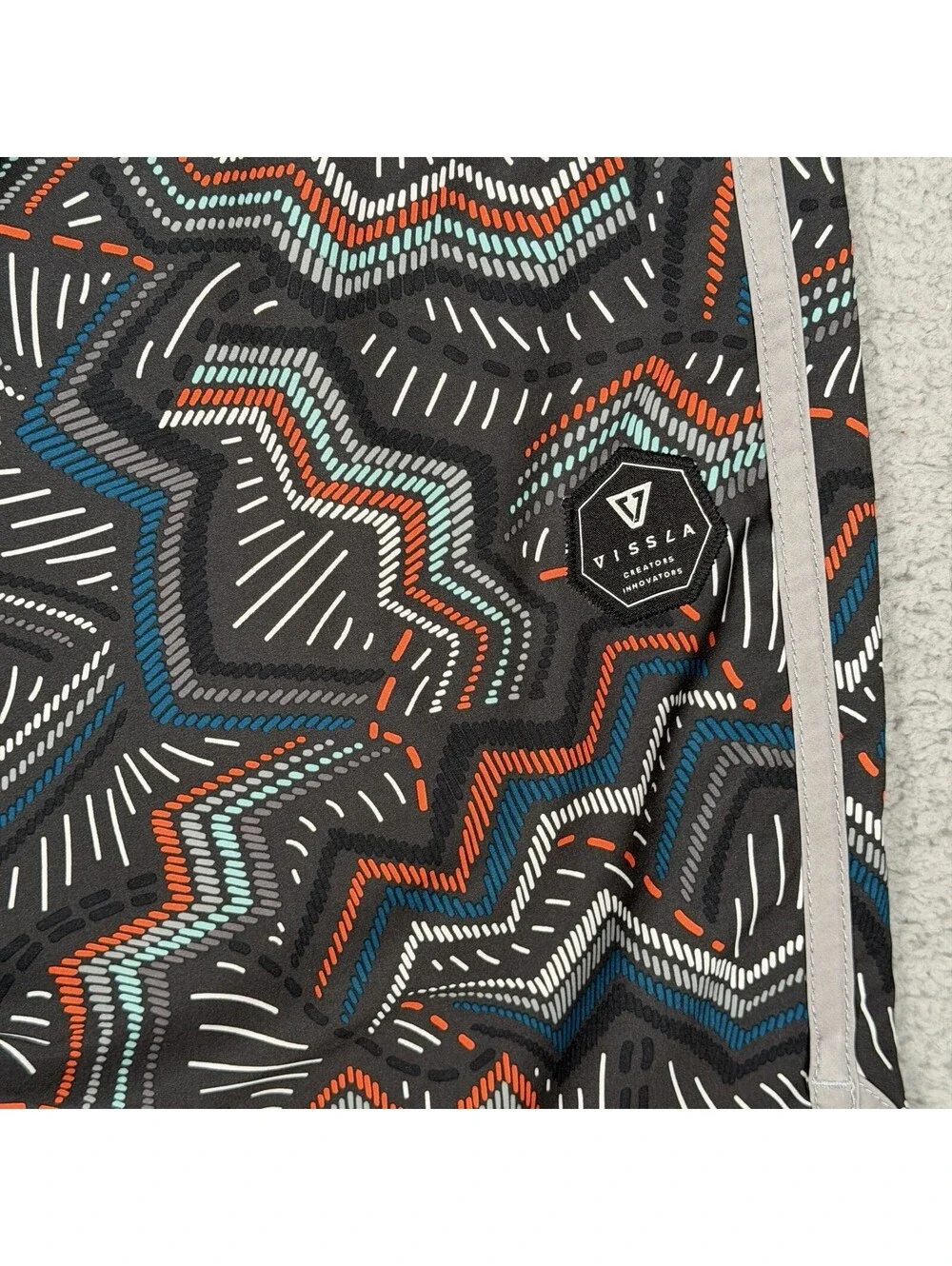 Vissla Board Shorts Tribal Aztec Performance Athletic Surf Water Mens Size 36